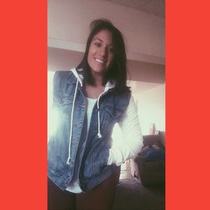 Meet your Posher, Joanna